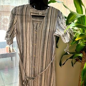 GAP linen white and blue strip shirt dress